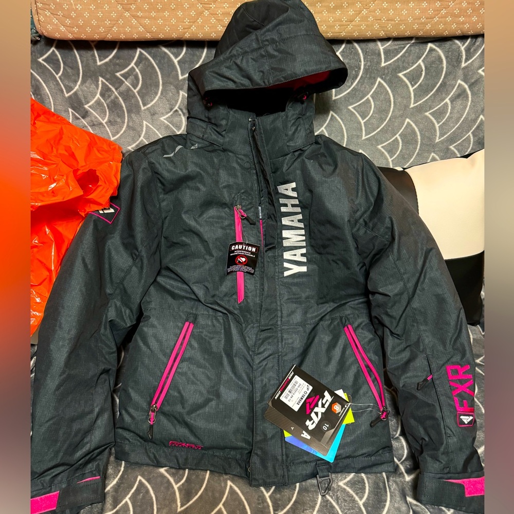 Brand new FXR Yamaha jacket! Dark grey and pink